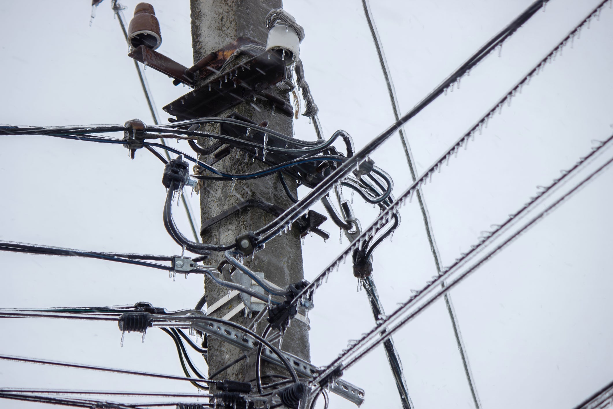 How to Prepare Your Home for Emergency Winter Power Outages
