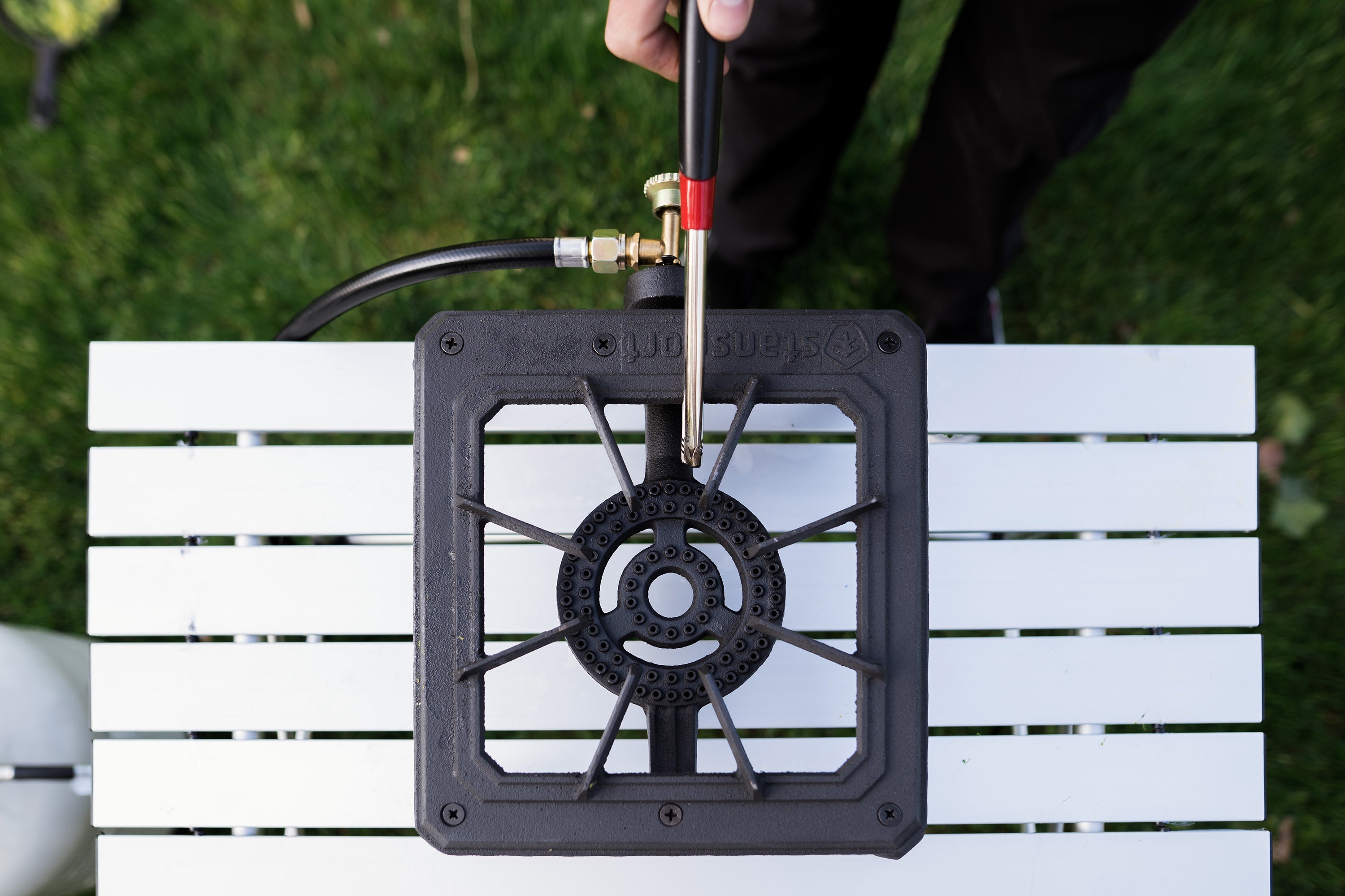 Cast Iron Stove - Single Burner With Regulator Hose