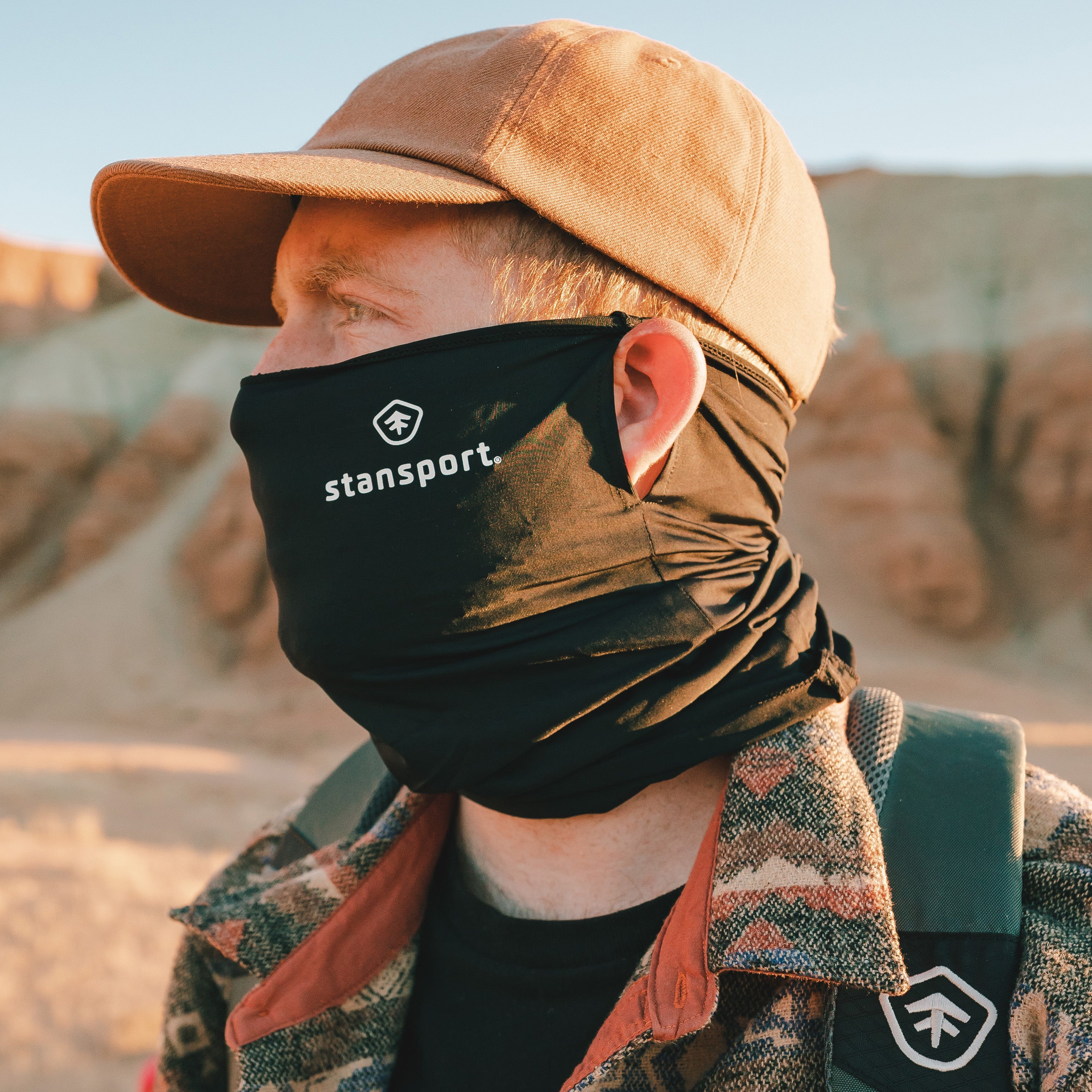 Neck Gaiter / Face Mask - Black