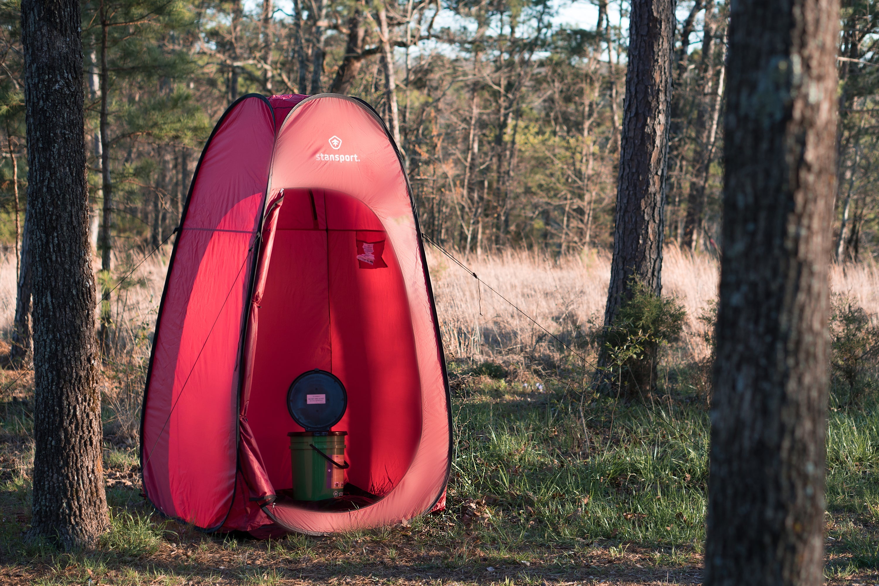 Pop-Up Privacy Shelter - 48 In X 48 In X 84 In - Red