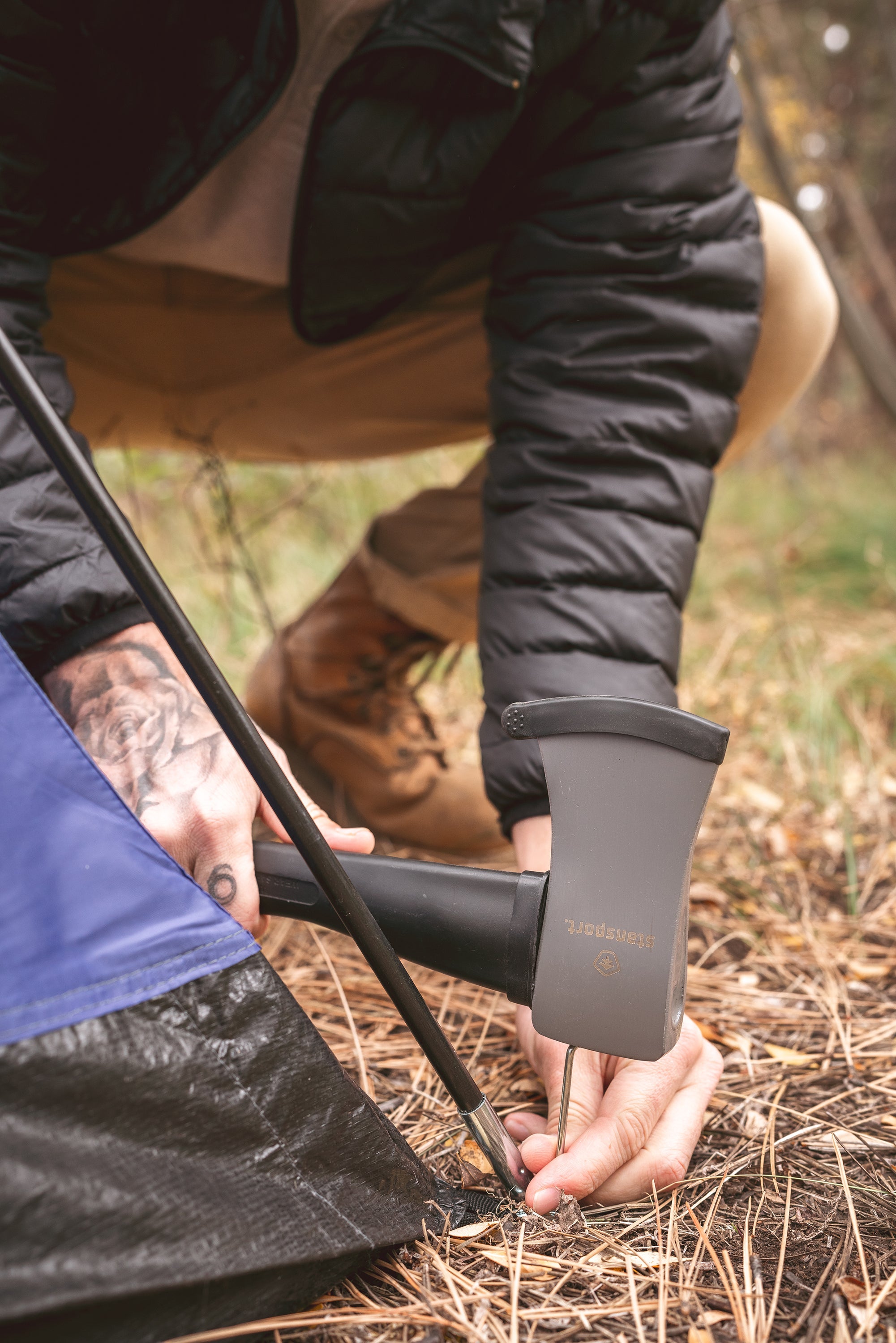 Deluxe Fiberglass Handle Hatchet – 15 Inch