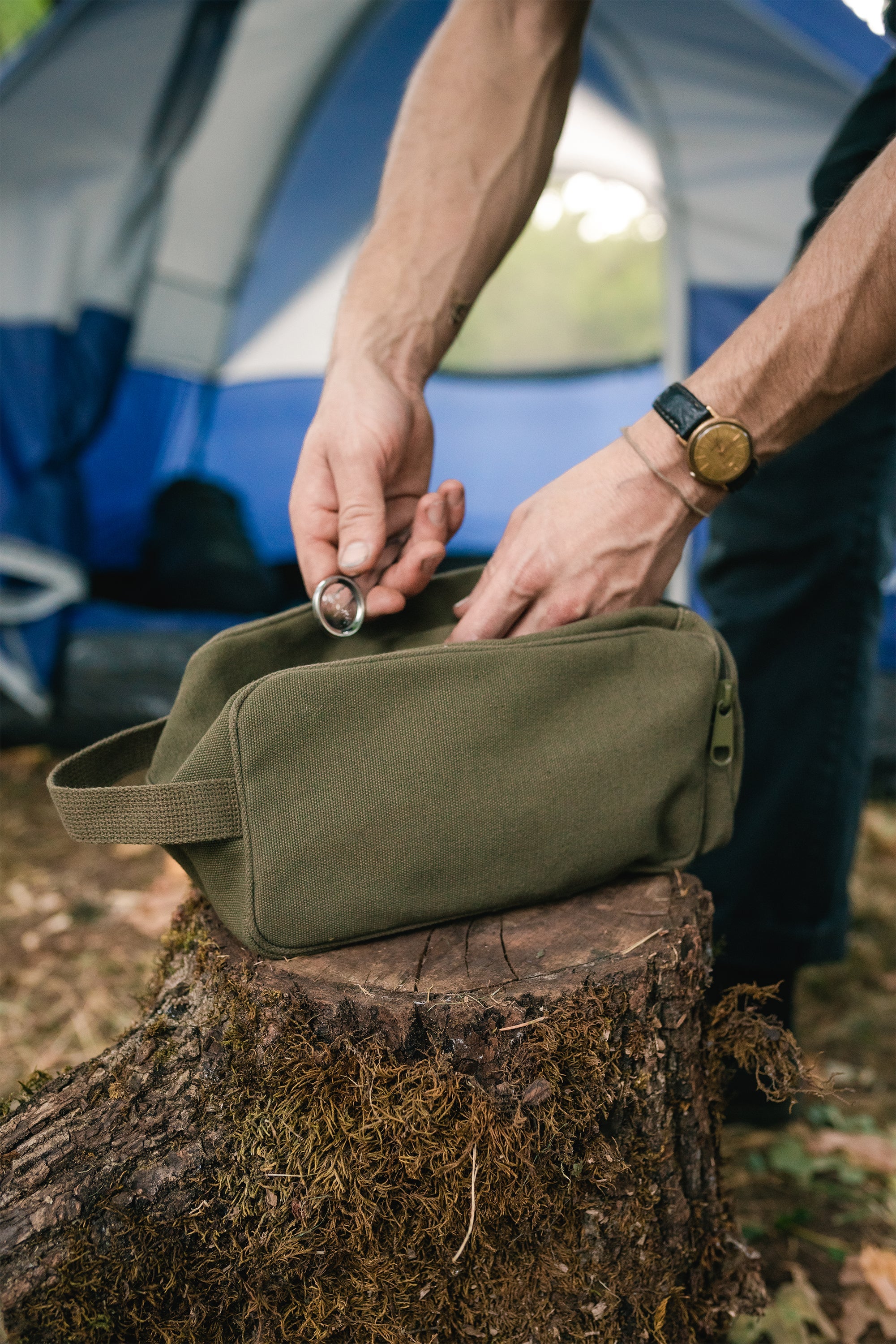 Magnifier And Tweezers Instrument