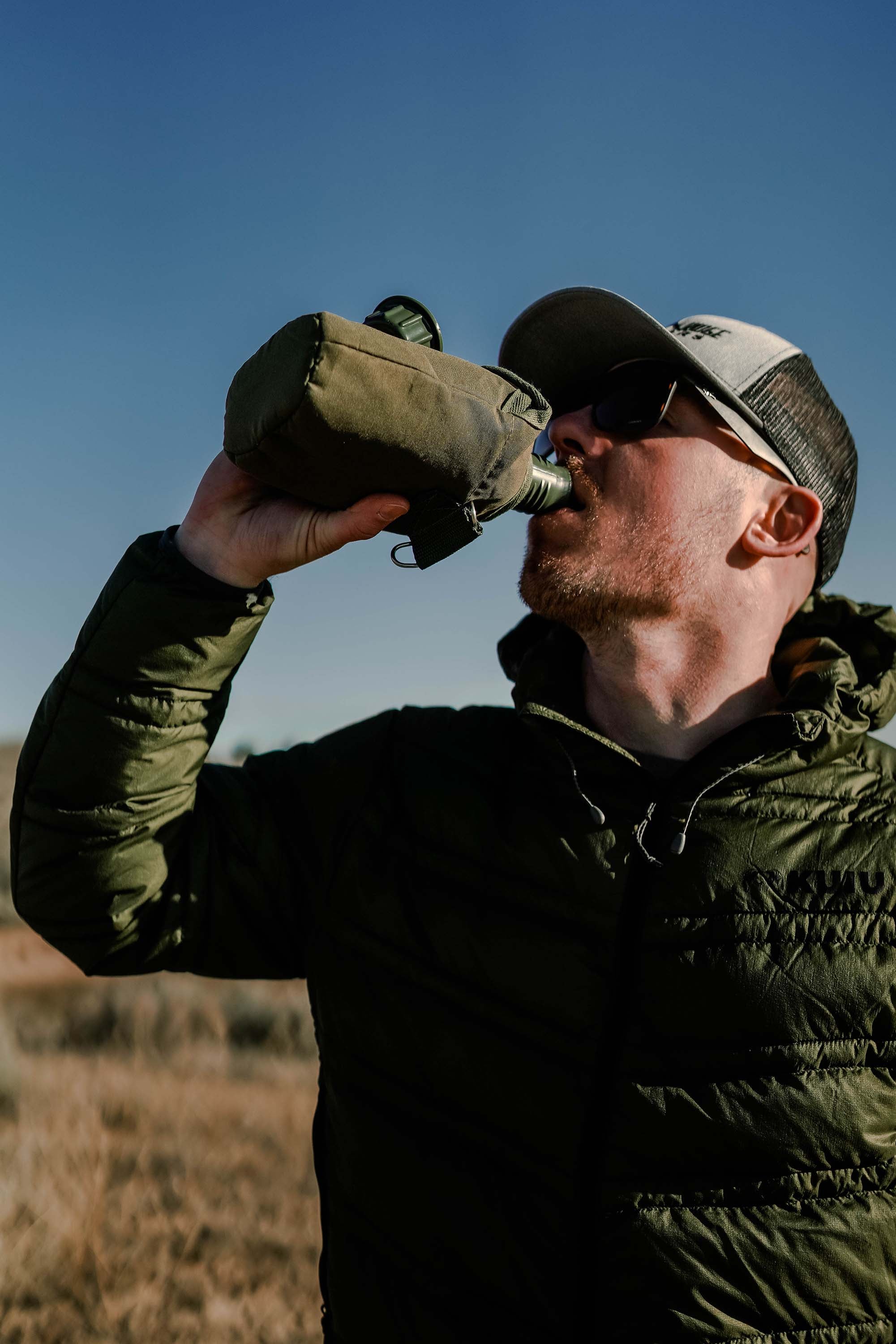 Plastic Canteen With Cover