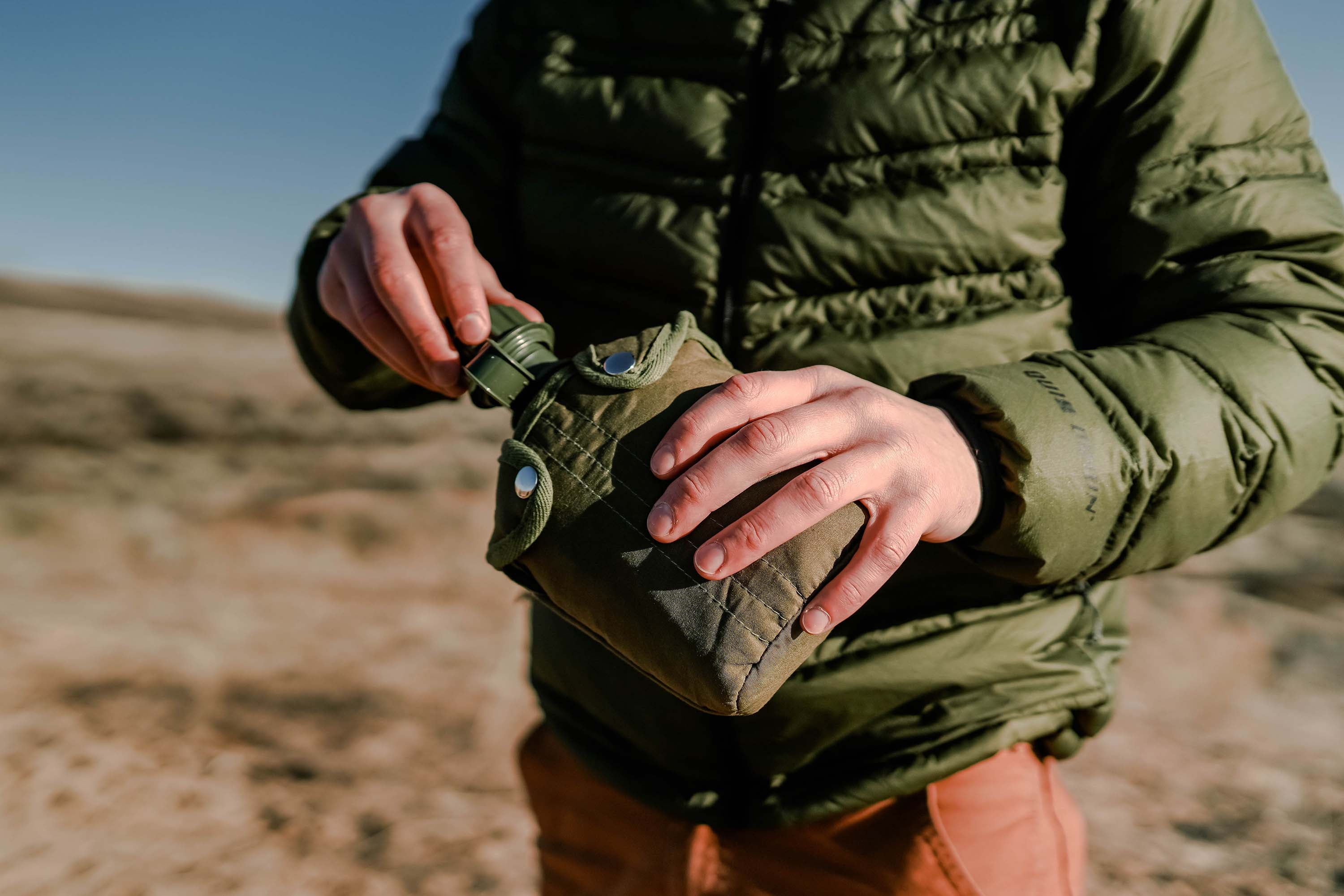 Plastic Canteen With Cover