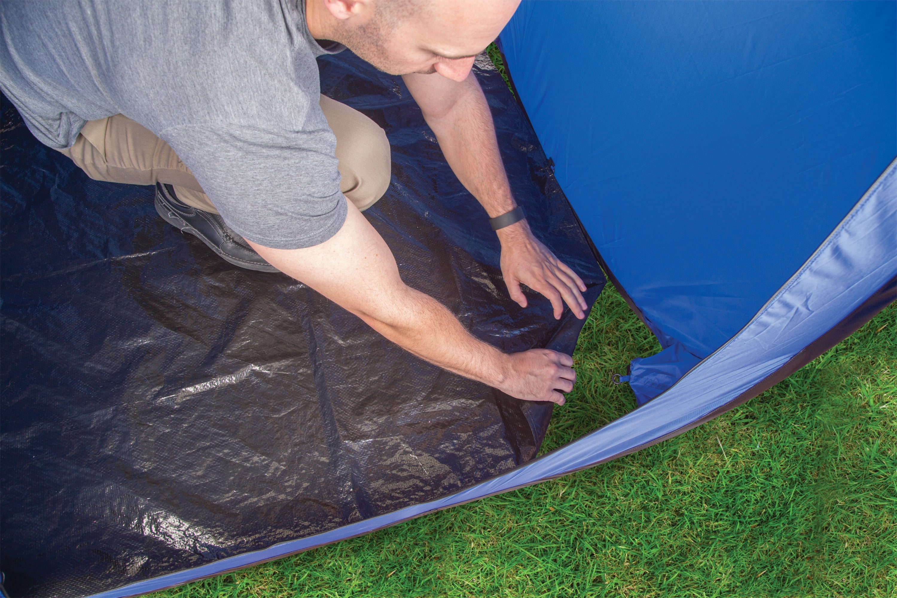 Pop-Up Privacy Shelter - 48 In X 48 In X 84 In